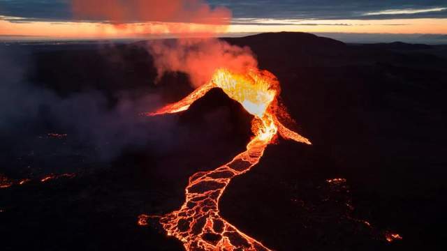 反思：湯加海底火山噴發(fā)，通信被毀全境失聯(lián)